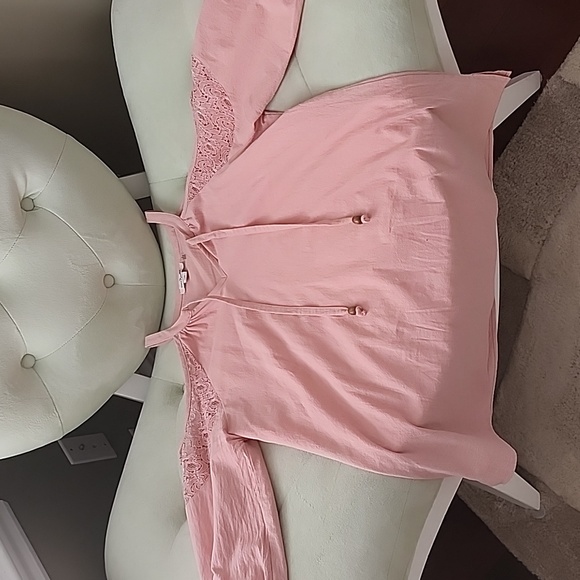 Women top cold shoulder - Picture 4 of 8